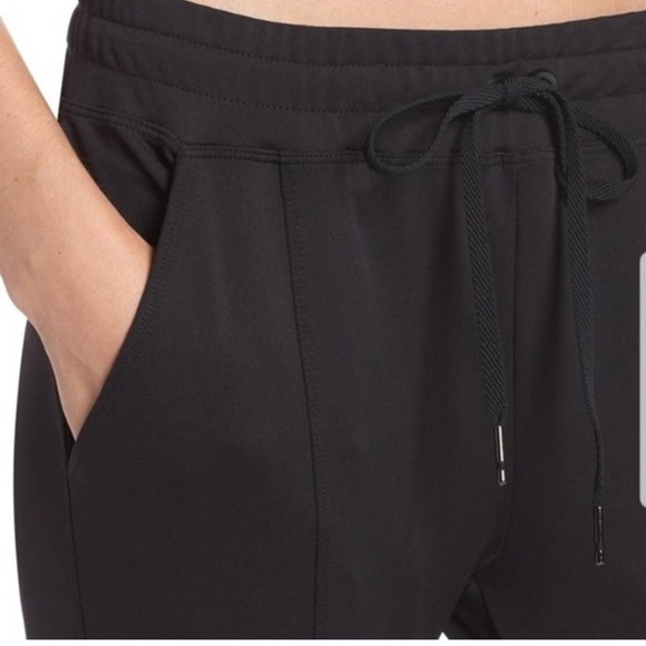 ALALA Mica crop pants in black G78 - Picture 3 of 11